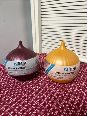 Hutzler Onion Saver - Yellow and Burgundy Onion Storage Containers NWT